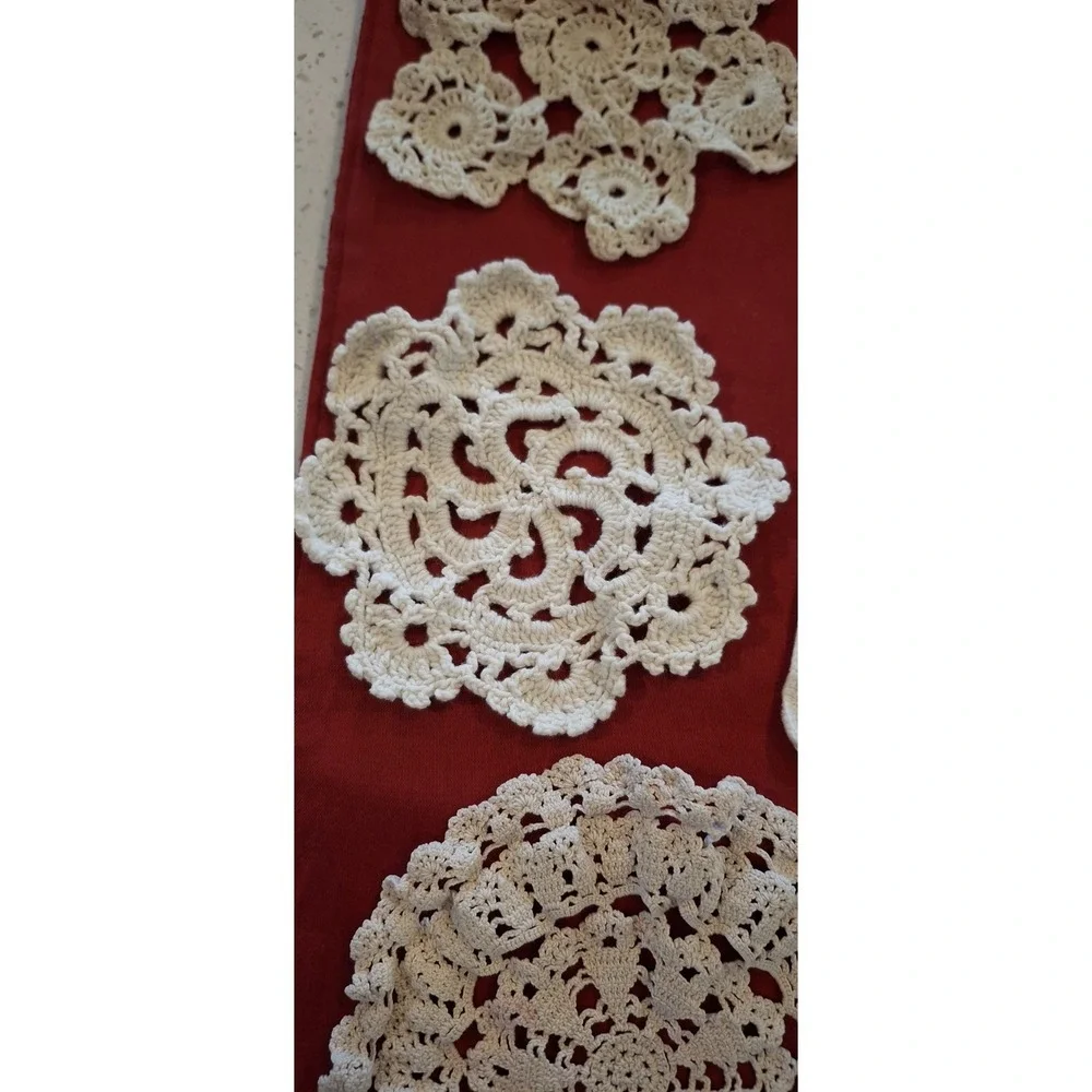 🌼 Vintage Lace Crochet Doilies Lot of 8 Mixed Styles – Six Round Two Rectangle